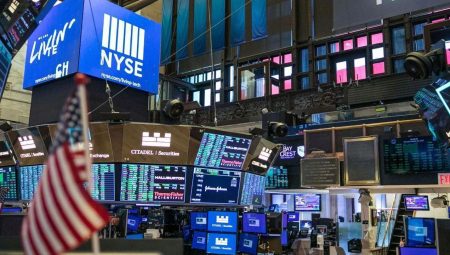 ABD borsaları düşüşle açıldı